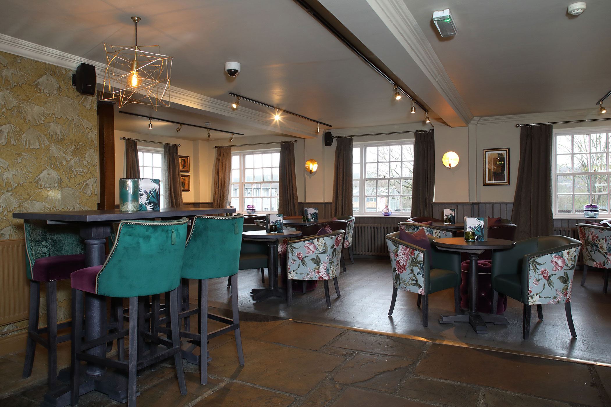 Take A Look Inside The Nag s Head In Brentwood